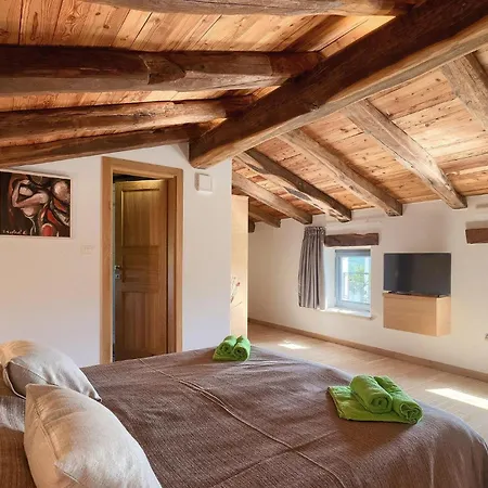 Holiday home Simeanna Kringa